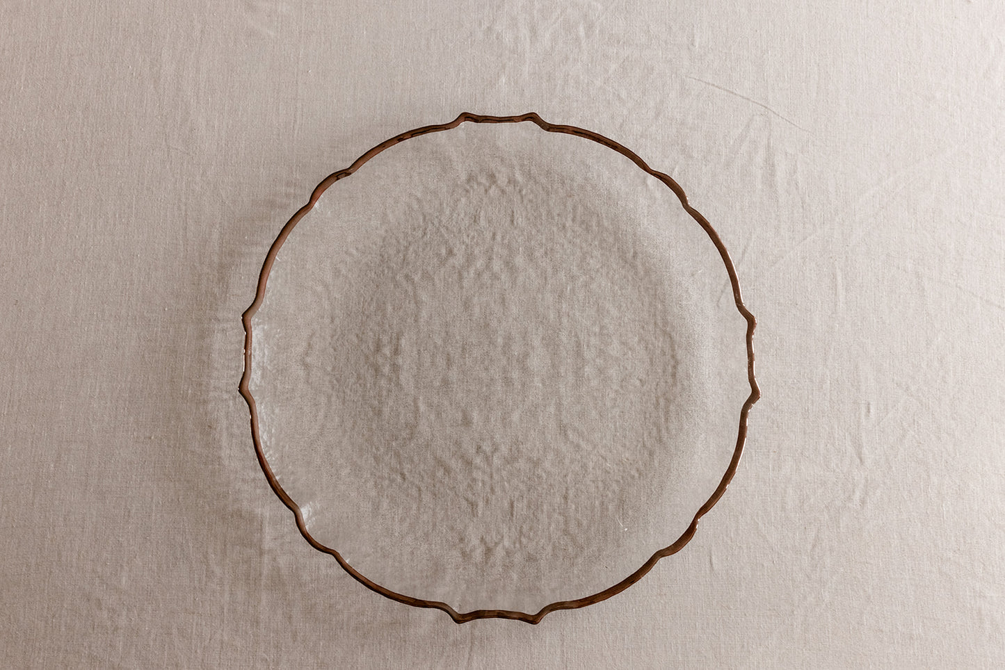 ROSE GOLD SCALLOP CHARGER PLATE