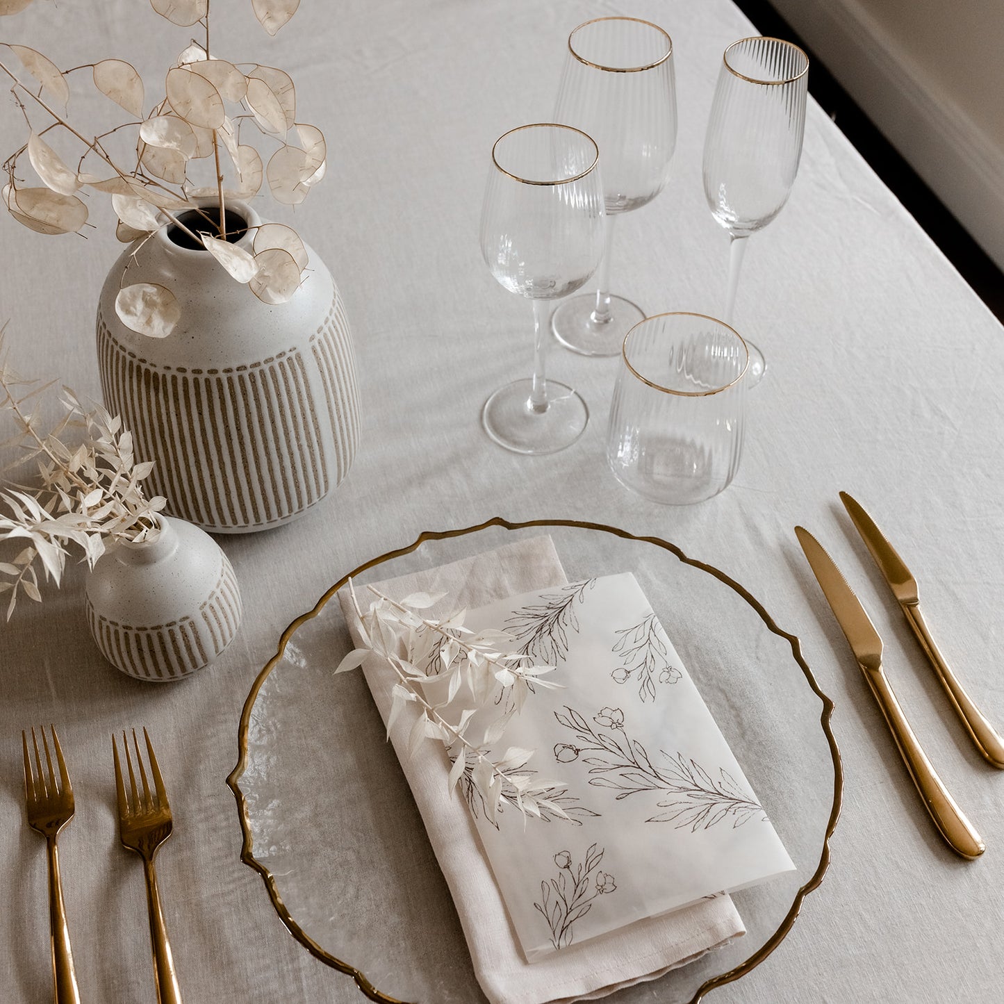 GOLD RIM WATER GLASS